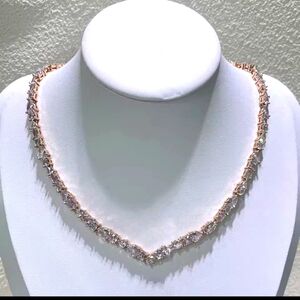 GORGEOUS SWAROVSKI ROSEGOLD MESMERA NECKLACE 18KT GOLD PLATED